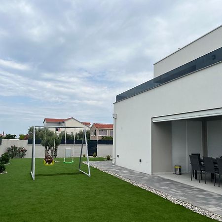 Villa Mara ヴーシ エクステリア 写真
