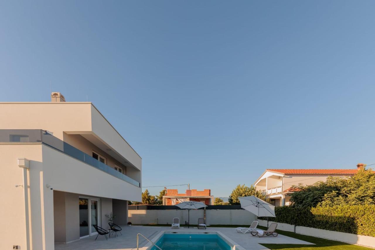 Villa Mara ヴーシ エクステリア 写真